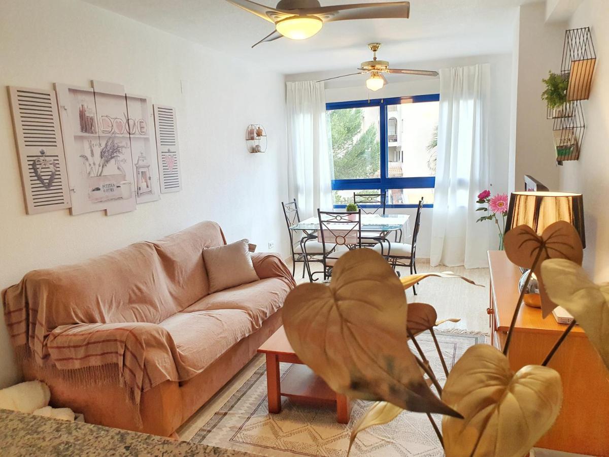 Apartment In Campoamor Overlooking The Swimming Pool Eksteriør billede
